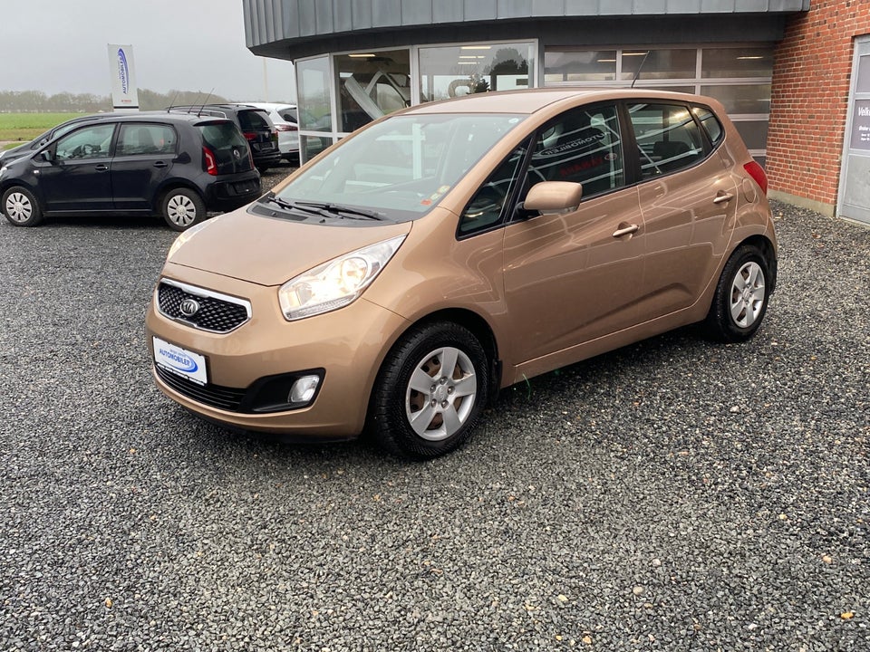 Kia Venga 1,4 CRDi 90 Active 5d