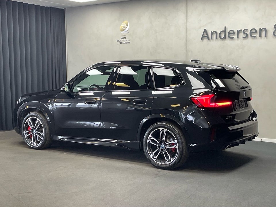 BMW iX1 xDrive30 M-Sport 5d