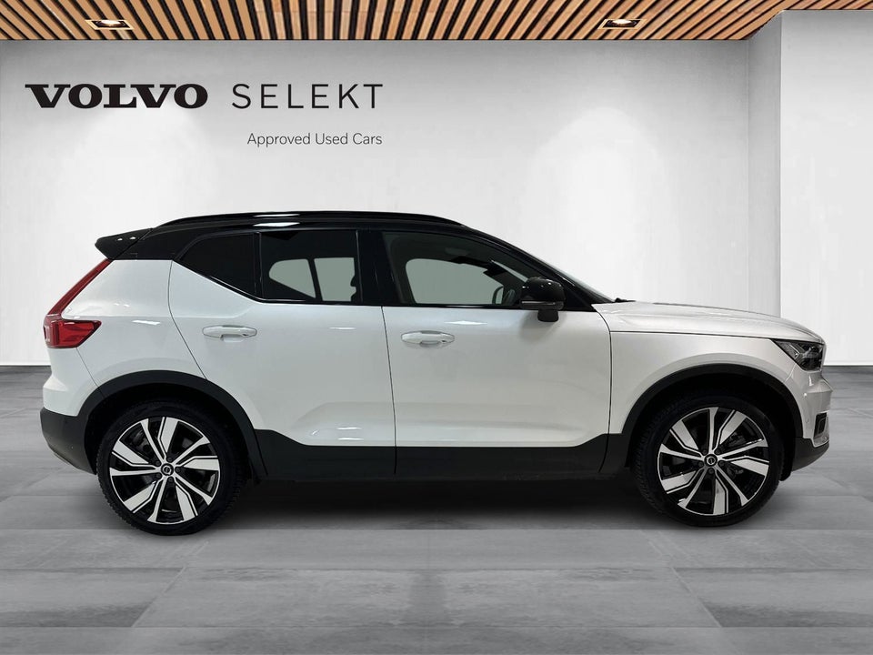 Volvo XC40 P6 ReCharge Pro 5d