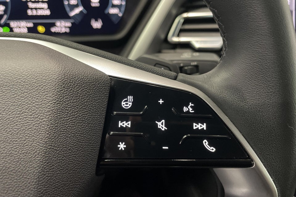 Audi Q4 e-tron 50 Attitude Sportback quattro 5d