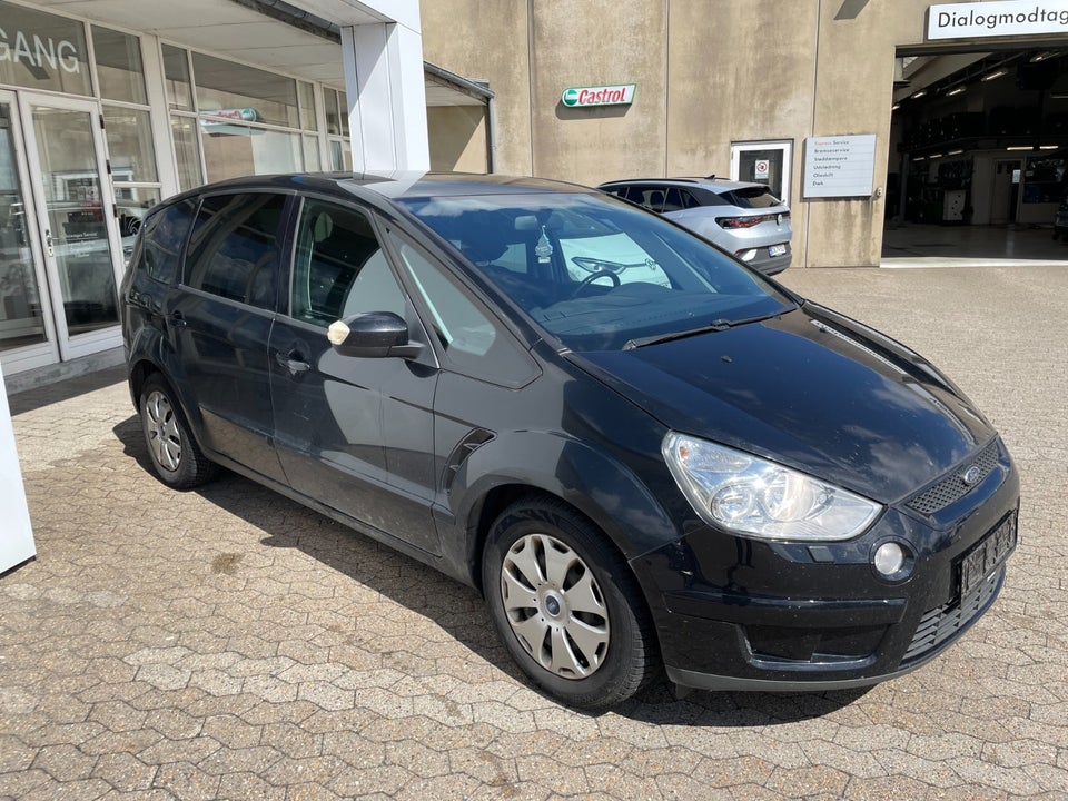 Ford S-MAX 2,0 TDCi 130 Trend 5d