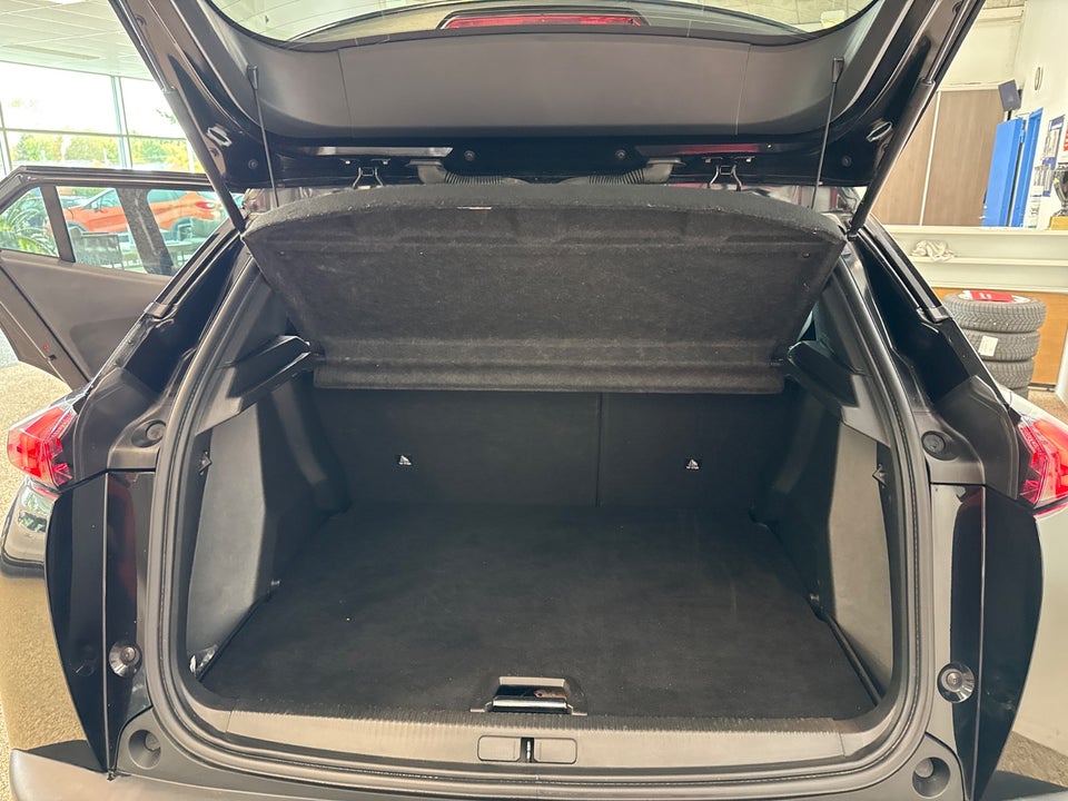 Peugeot e-2008 50 GT 5d