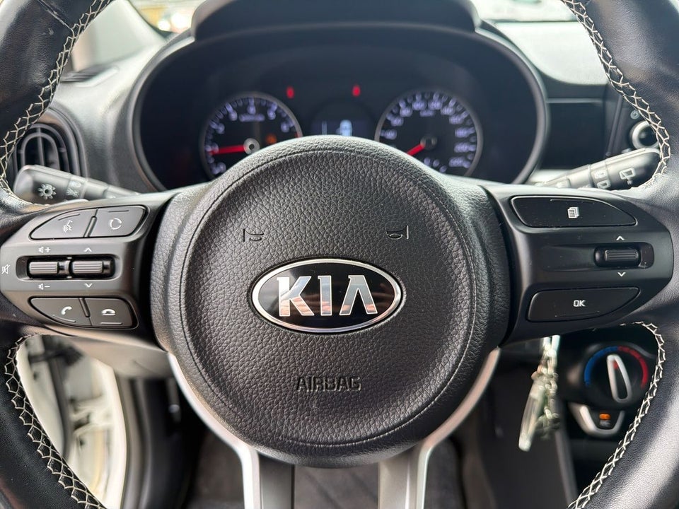 Kia Picanto 1,0 MPi Attraction 5d