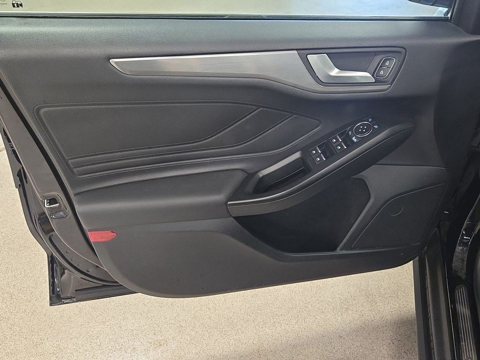 Ford Focus 1,5 EcoBoost Titanium stc. aut. 5d
