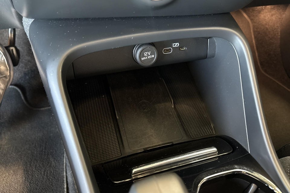 Volvo XC40 P6 ReCharge Core 5d