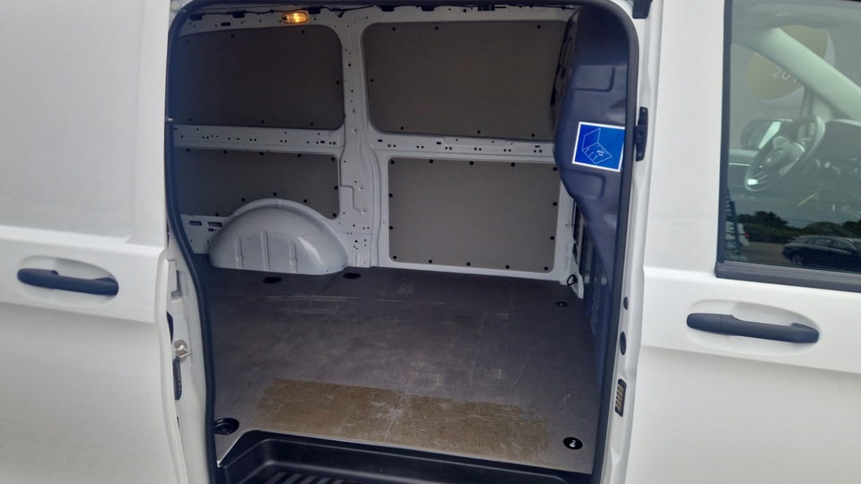 Mercedes Vito 116 2,0 CDi Kassevogn aut. L RWD