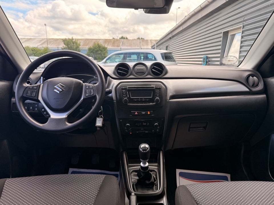 Suzuki Vitara 1,4 mHybrid Active 5d