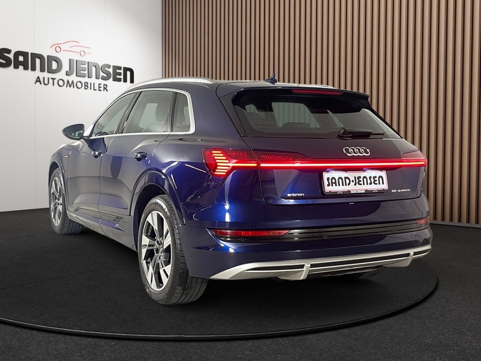 Audi e-tron 55 S-line quattro 5d