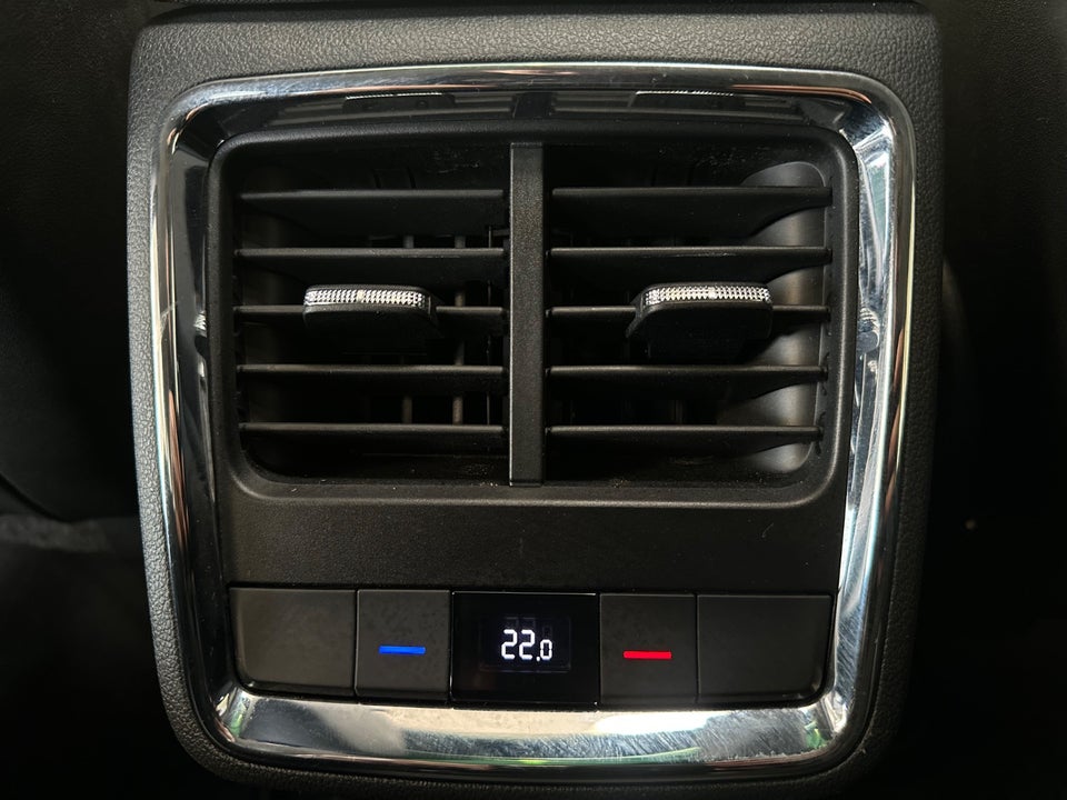 Skoda Enyaq 80 iV Loft 5d