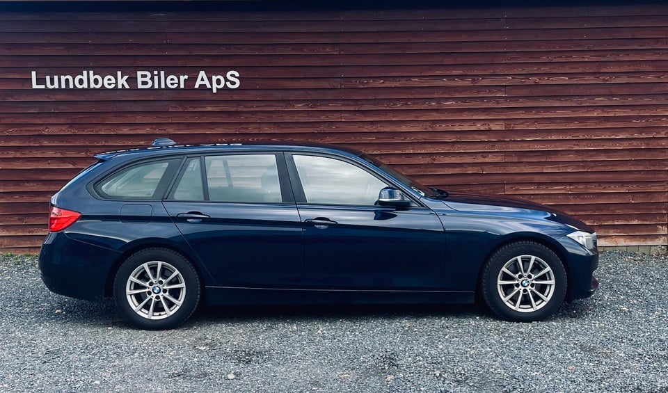 BMW 320d 2,0 Touring 5d