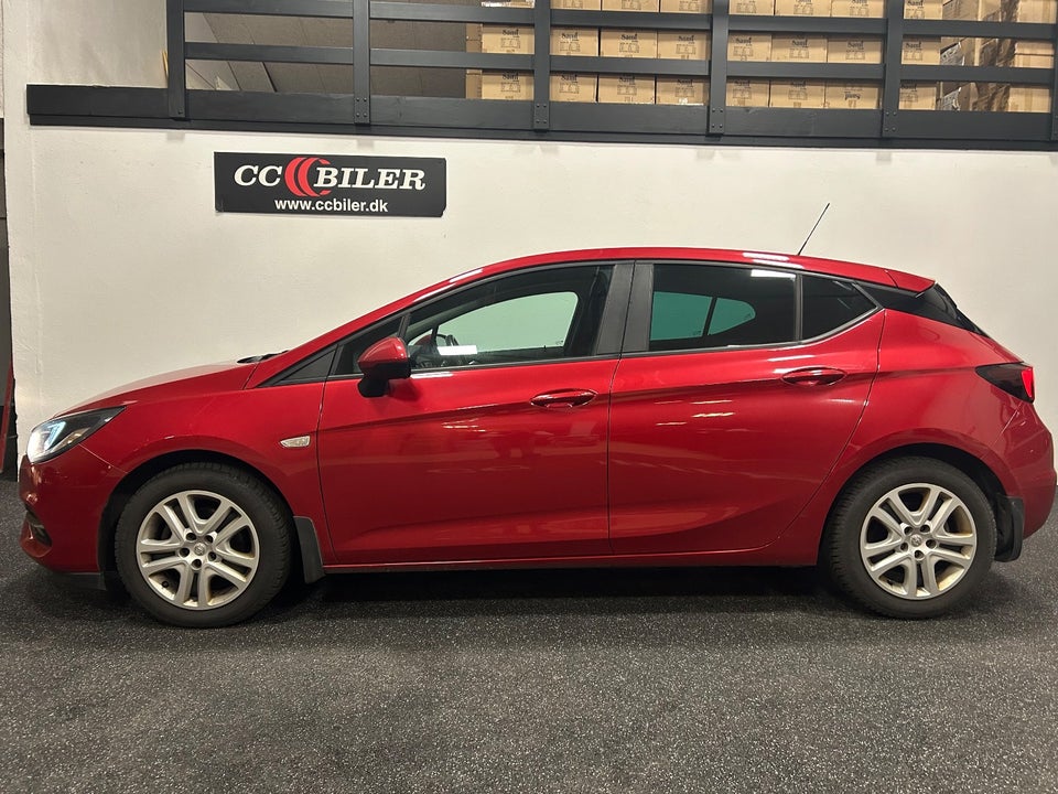 Opel Astra 1,5 D 105 Elegance 5d