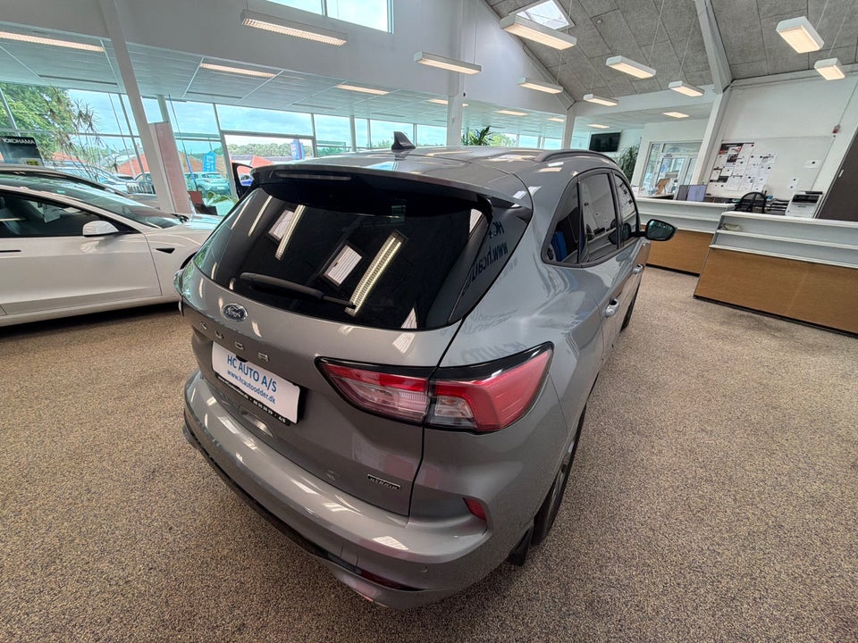 Ford Kuga 2,5 PHEV ST-Line CVT 5d