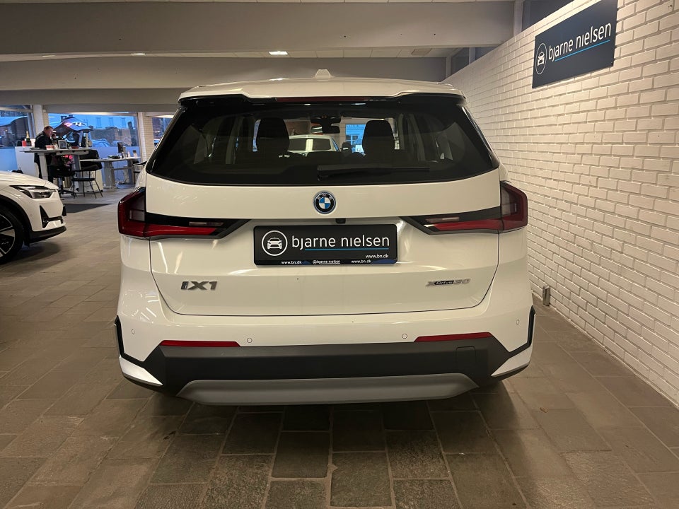 BMW iX1 xDrive30 5d