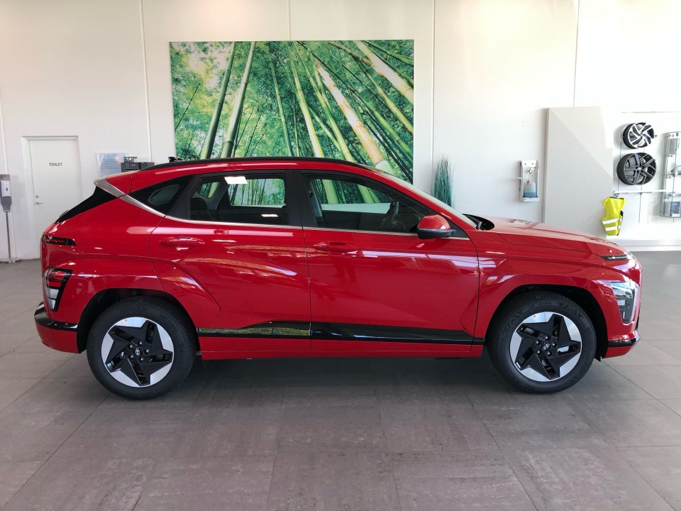 Hyundai Kona 65 EV Essential 5d