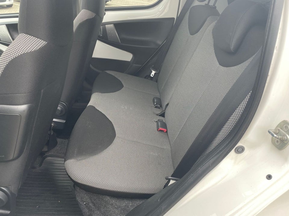 Toyota Aygo 1,0 VVT-i T2 Air Connect 5d