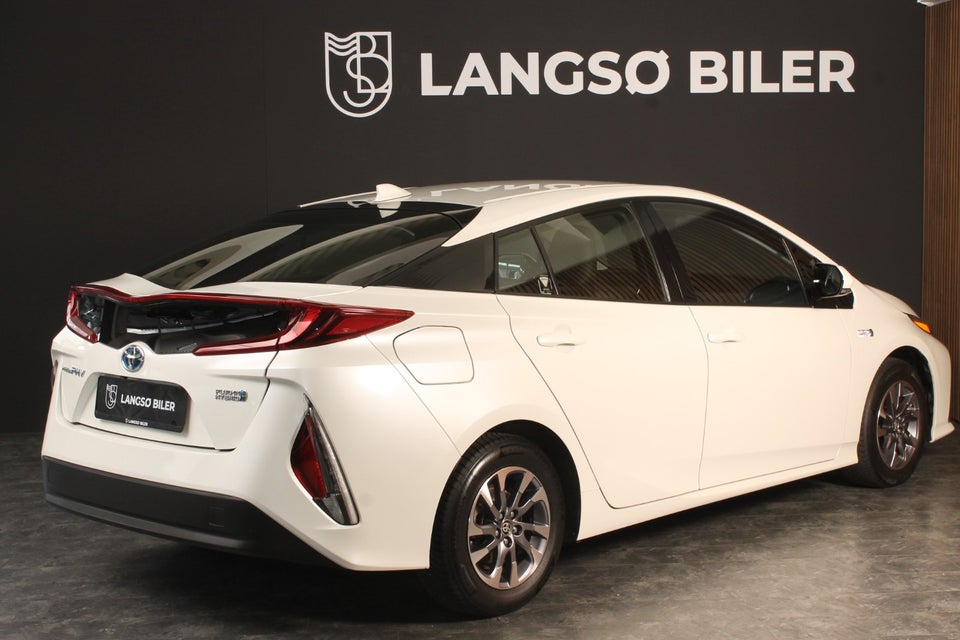 Toyota Prius 1,8 Plug-in Hybrid H3 MDS 5d