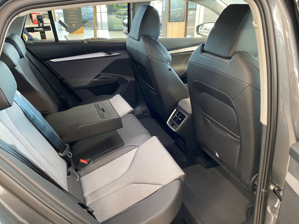 Skoda Enyaq 85 iV Premium 5d