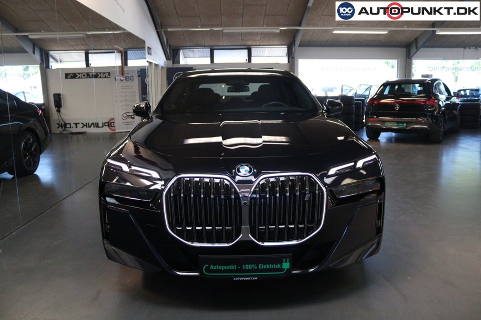 BMW i7 eDrive50 M-Sport 4d