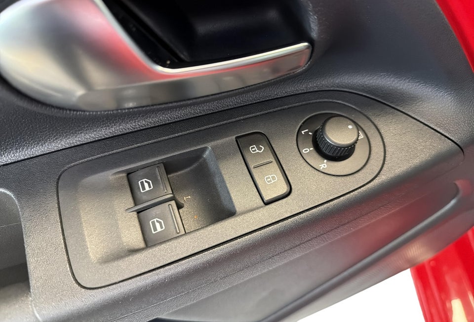 VW Up! 1,0 TSi 90 High Up! BMT 5d