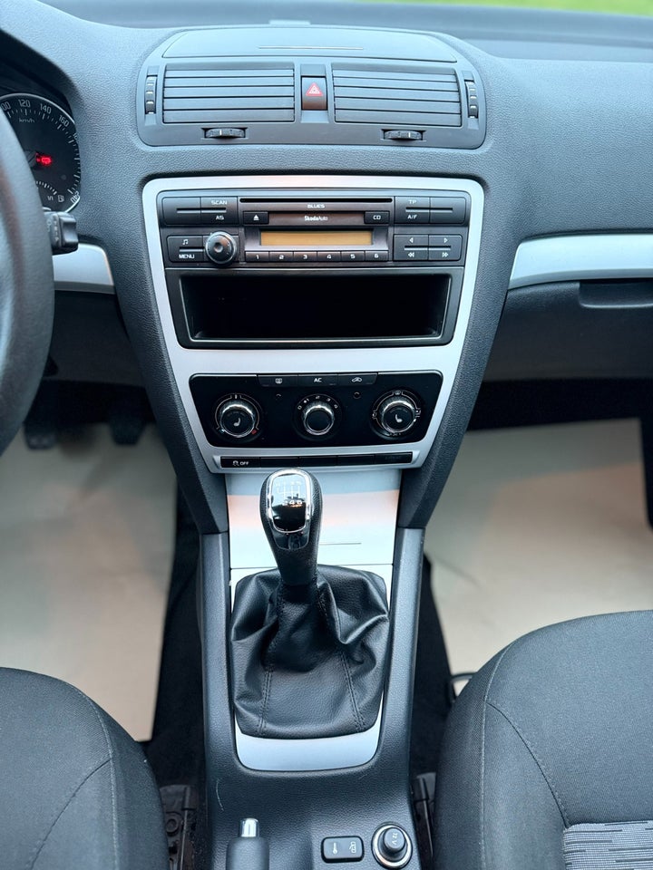 Skoda Octavia 1,4 TSi 122 Ambiente 5d