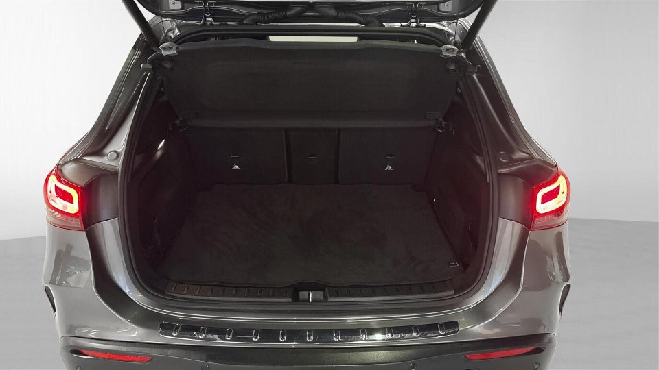 Mercedes EQA250 AMG Line 5d