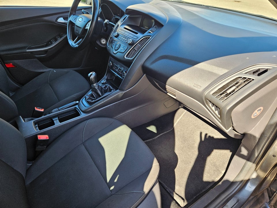 Ford Focus 1,0 SCTi 100 Trend 5d