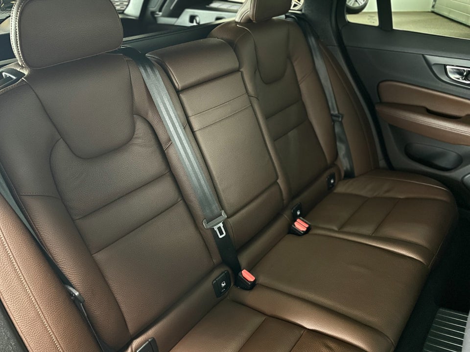 Volvo V60 2,0 T6 ReCharge Inscription aut. AWD 5d