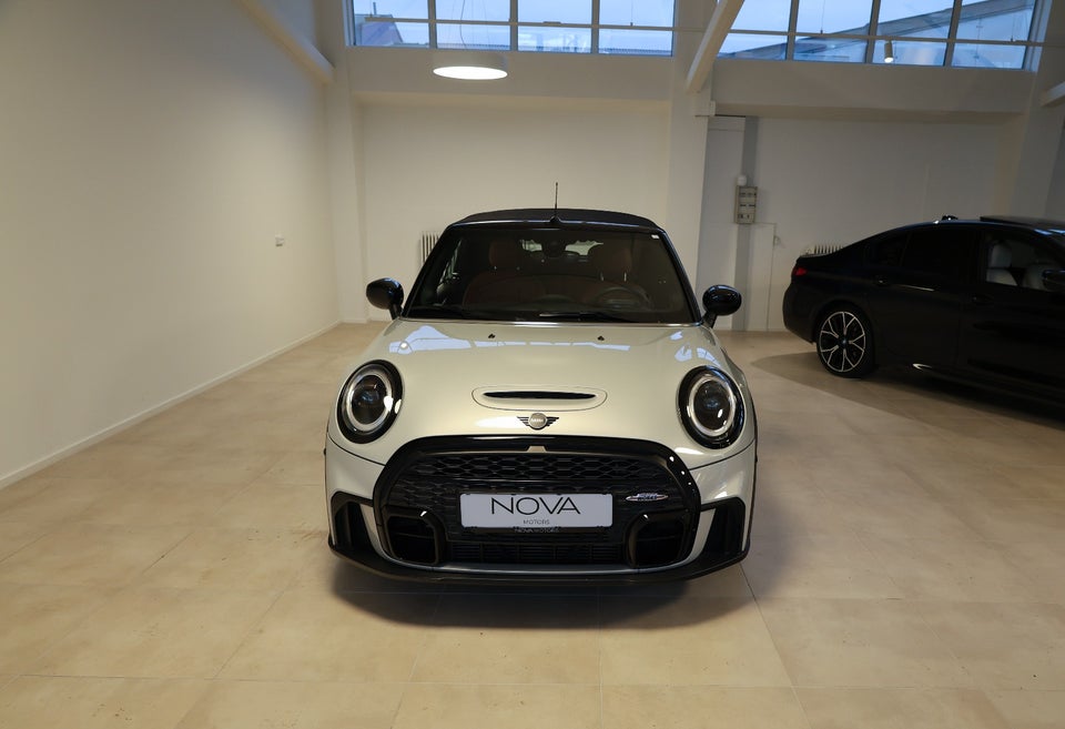 MINI Cooper S 2,0 JC Works Cabriolet aut. 2d