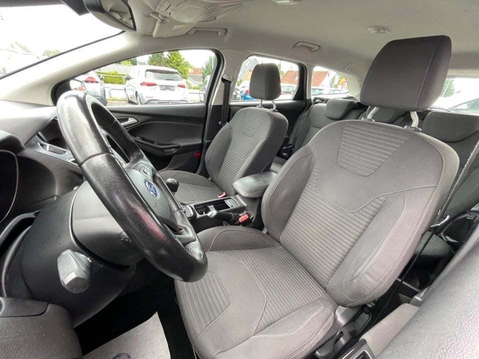 Ford Focus 1,0 SCTi 125 Business 5d