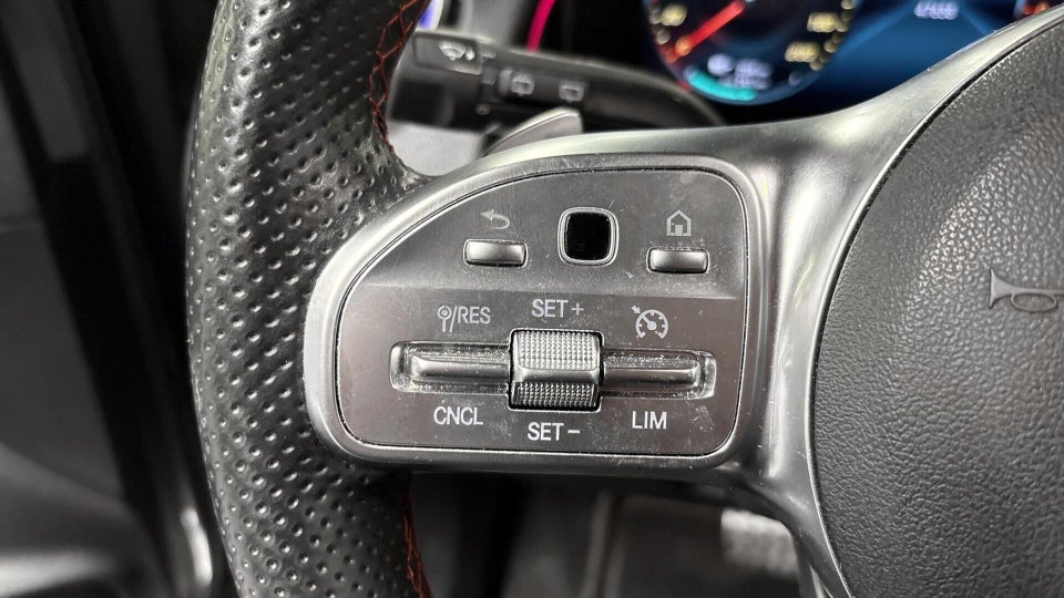 Mercedes EQB350 AMG Line 4Matic 7prs 5d