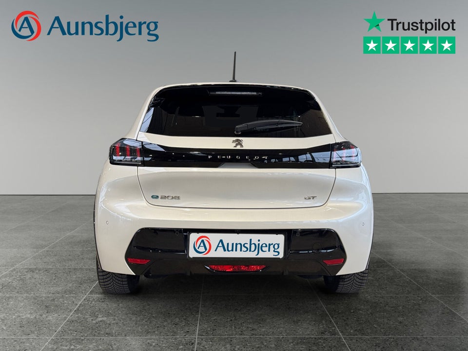 Peugeot e-208 50 GT 5d