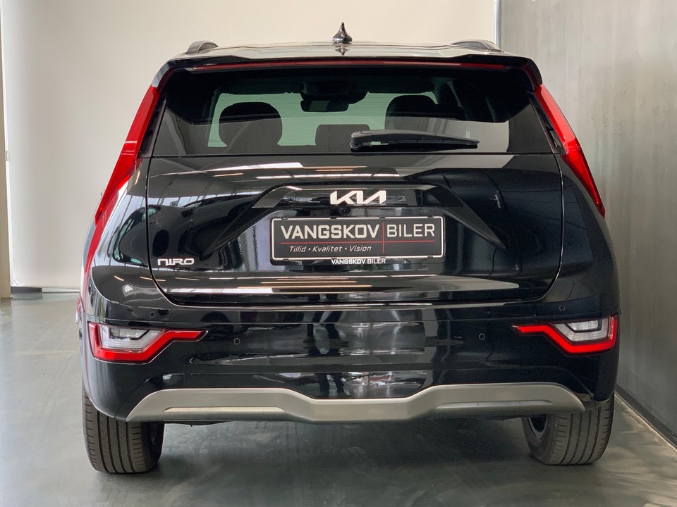 Kia Niro 64 EV Upgrade 5d