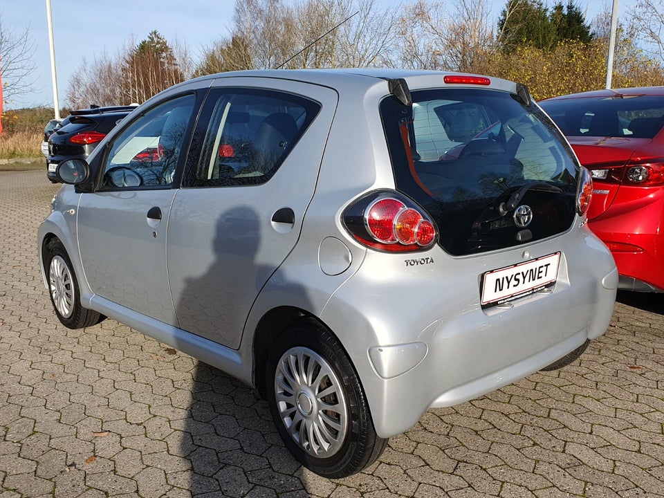 Toyota Aygo 1,0 VVT-i T2 Air 5d