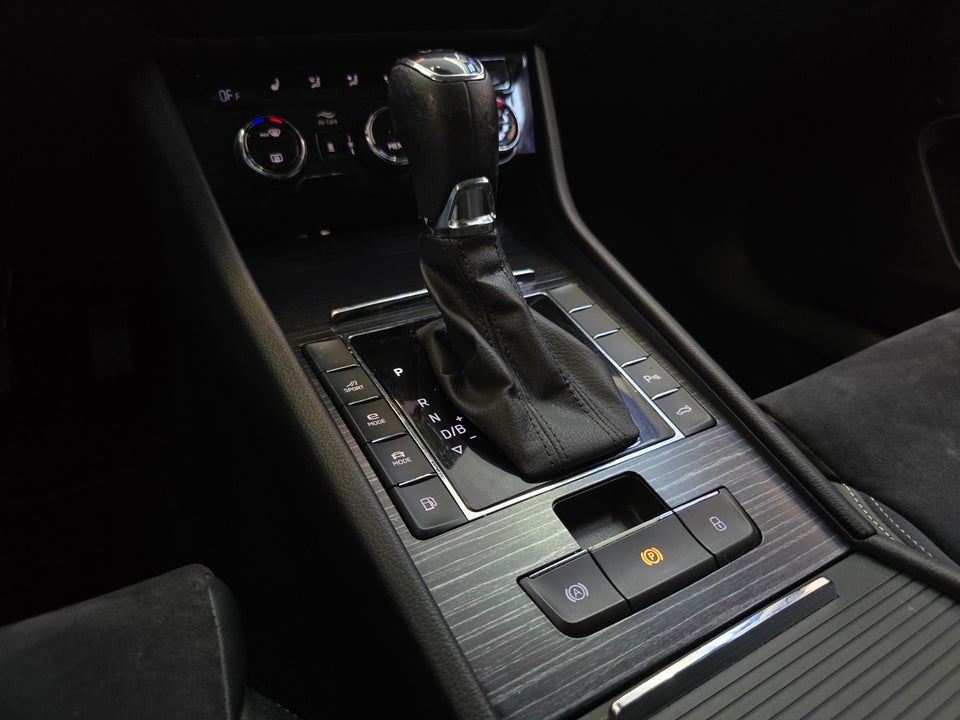 Skoda Superb 1,4 TSi iV Style Combi DSG 5d