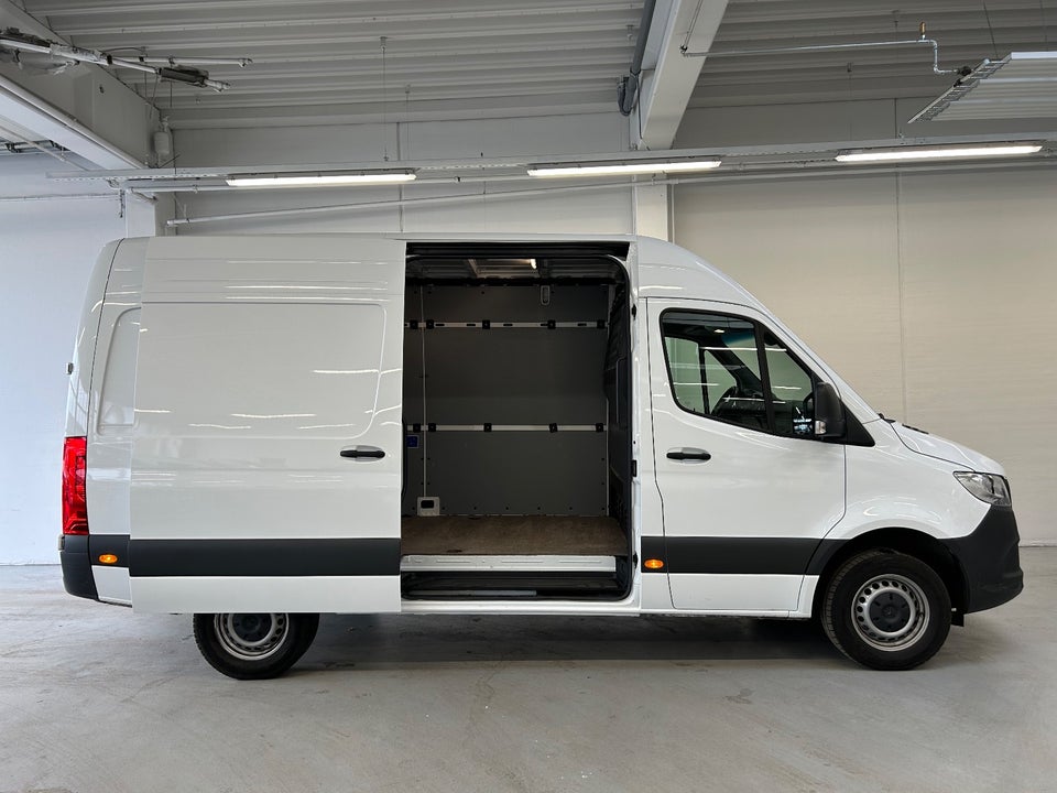Mercedes Sprinter 317 2,0 CDi A2 Kassevogn PRO RWD