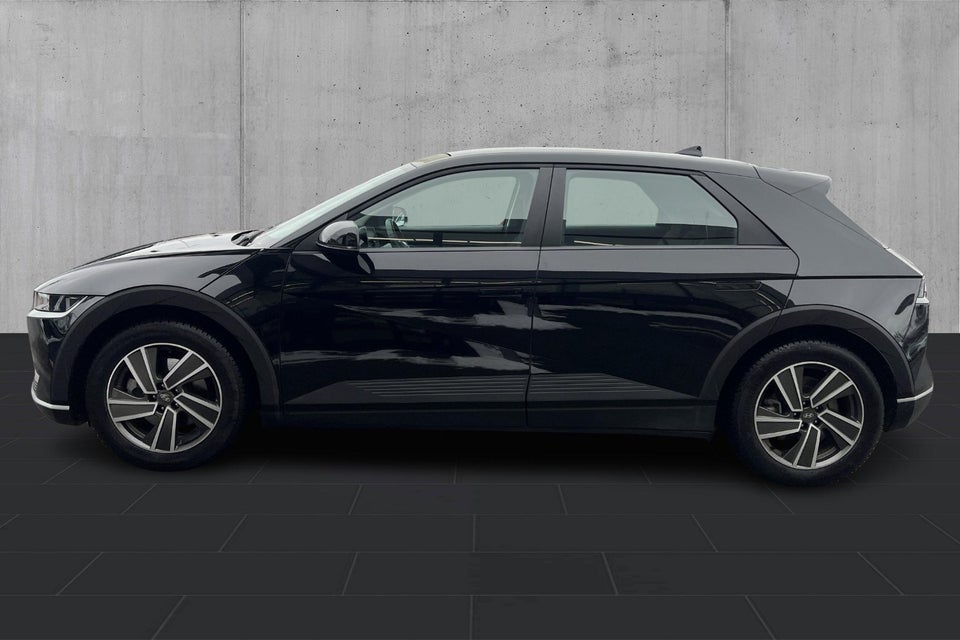 Hyundai Ioniq 5 77 Essential 5d