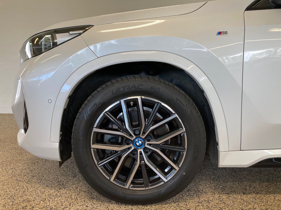 BMW iX1 xDrive30 M-Sport 5d