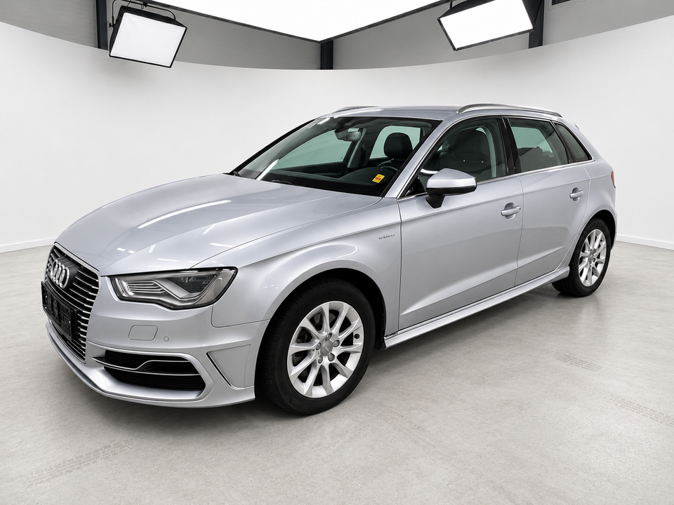 Audi A3 1,4 e-tron Sport Sportback S-tr. 5d
