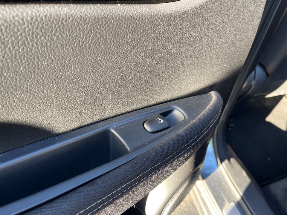 Nissan Qashqai 1,2 Dig-T 115 Acenta 5d