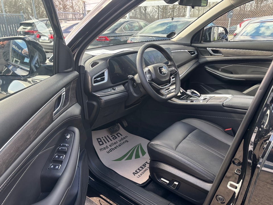 Navor E5 1,5 PHEV Rock 5d