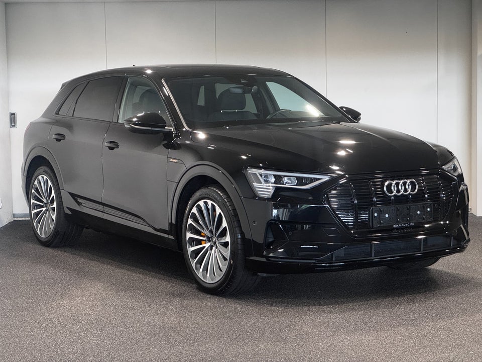 Audi e-tron 55 S-line quattro 5d