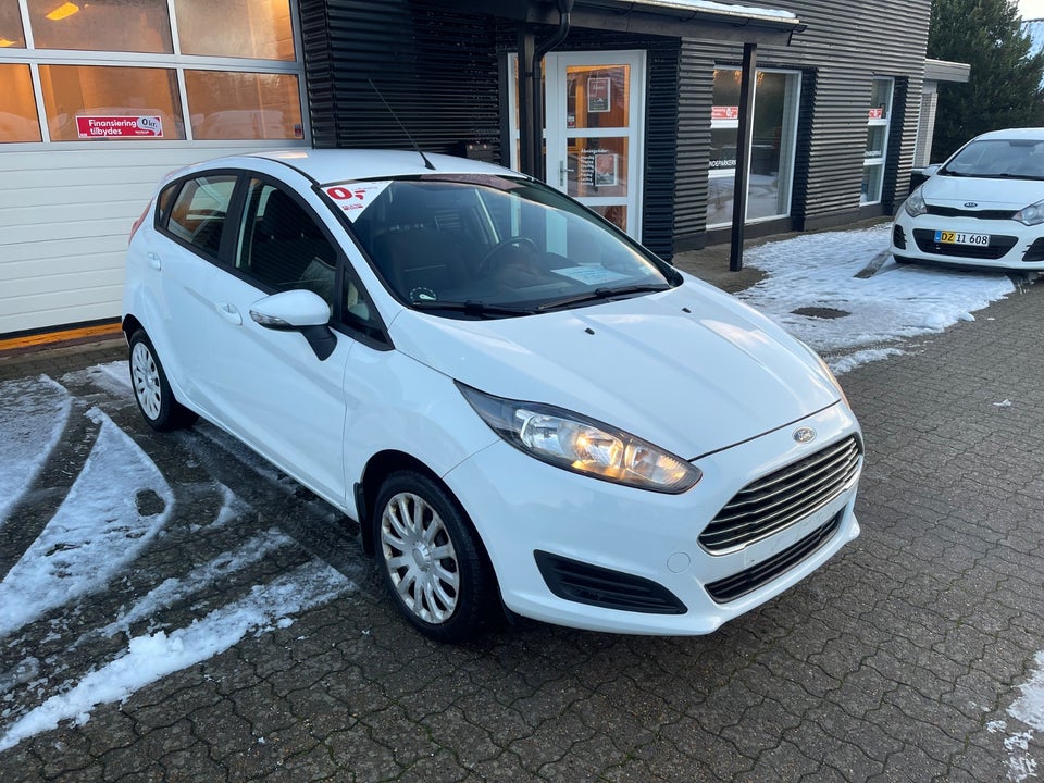 Ford Fiesta 1,0 SCTi 100 Trend Van 5d