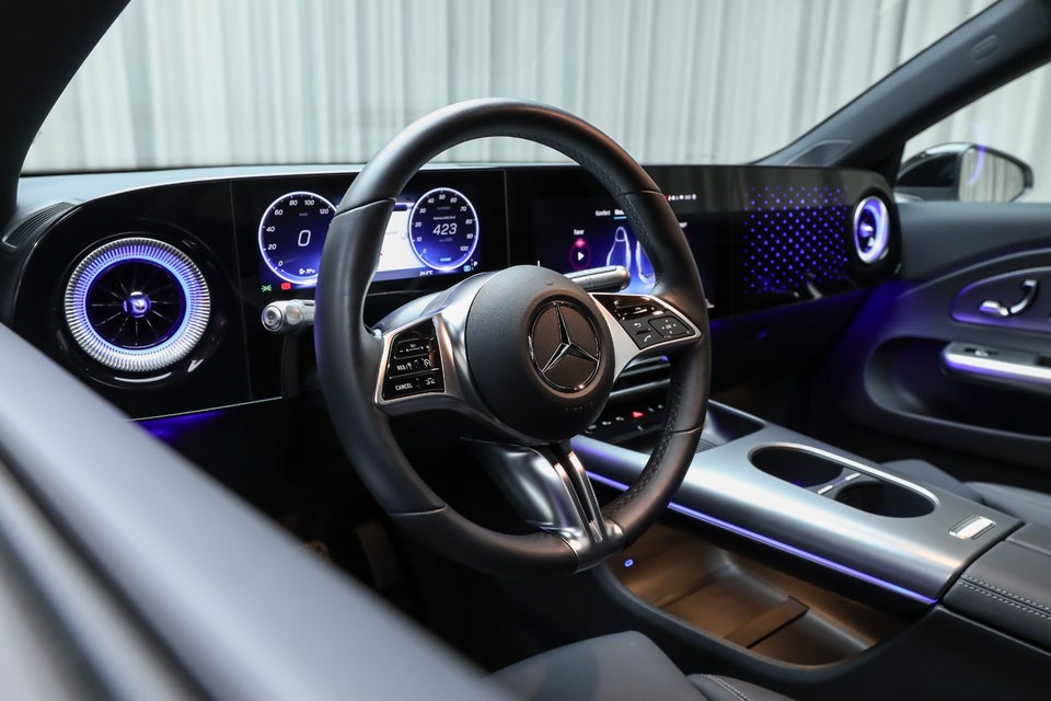 Mercedes CLA250+ EQ Progressive 4d