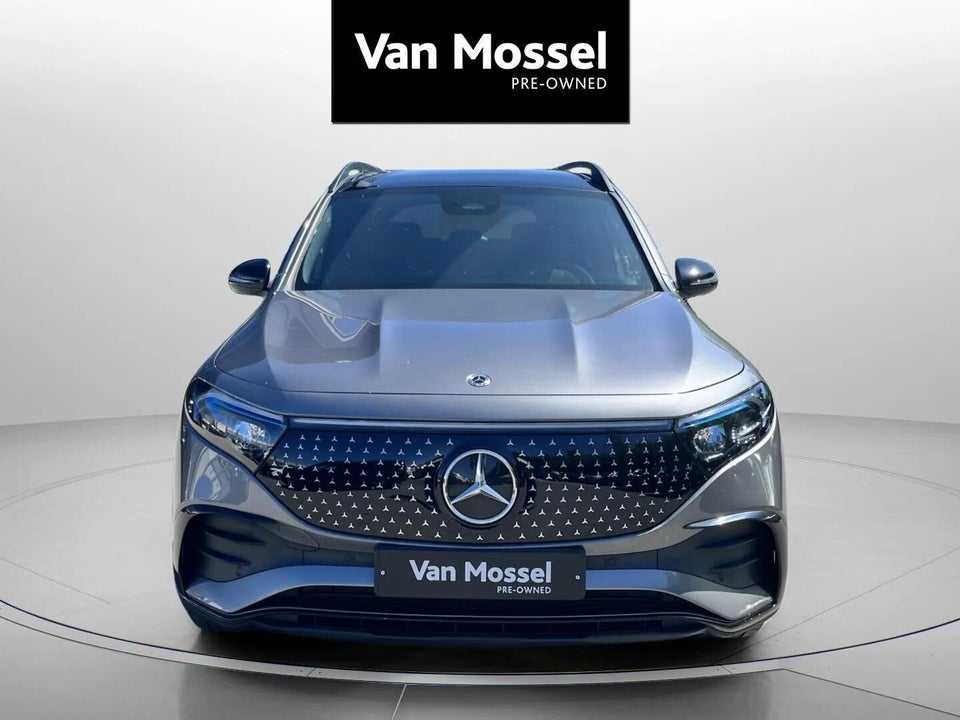 Mercedes EQB300 AMG Line 4Matic 5d