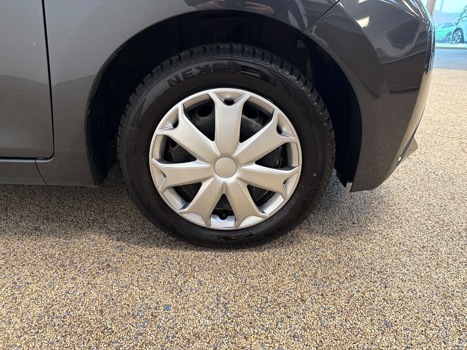 Toyota Aygo 1,0 VVT-i x-play x-shift 5d