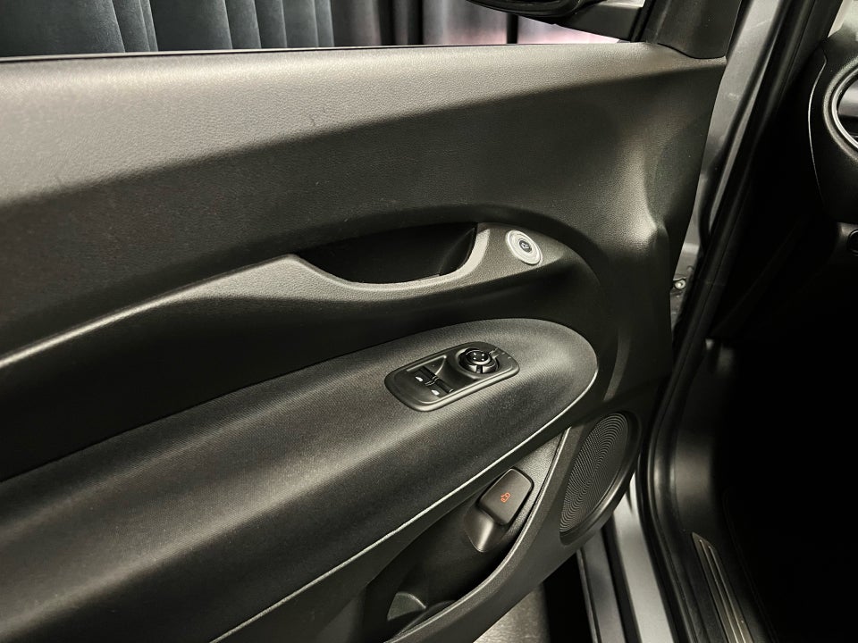 Fiat 500e 42 Icon 3d