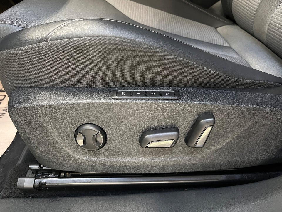 Skoda Enyaq 60 iV Premium 5d