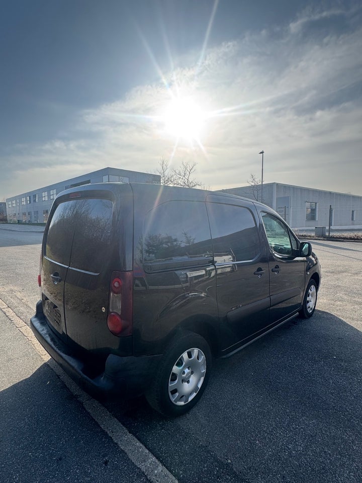 Citroën Berlingo 1,6 BlueHDi 75 Cityvan L1N2 5d