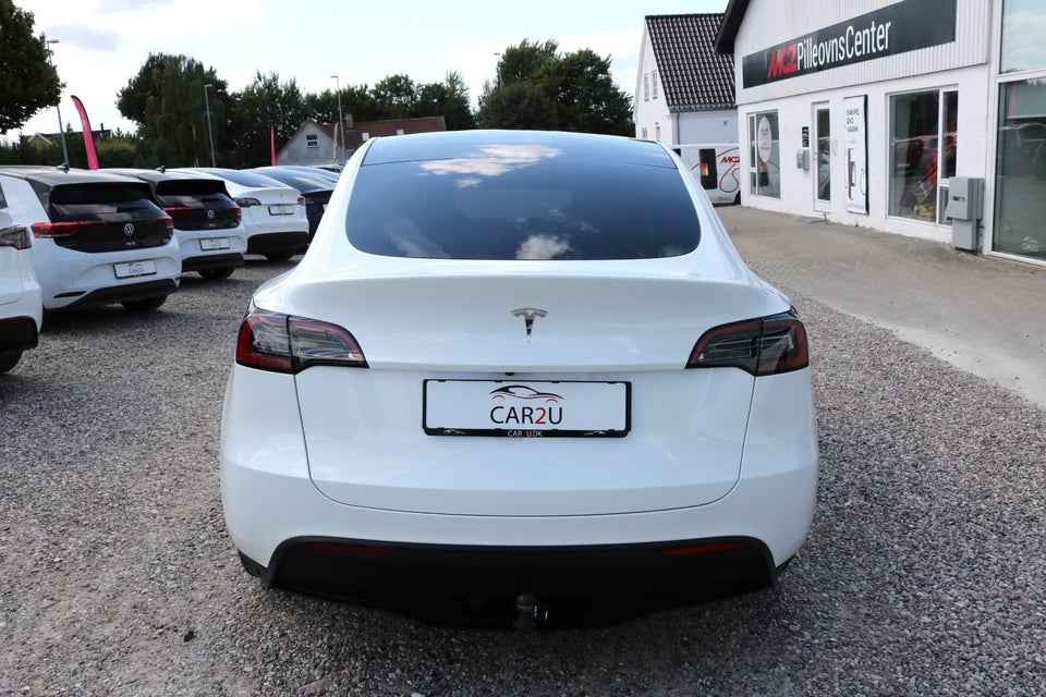 Tesla Model Y RWD 5d