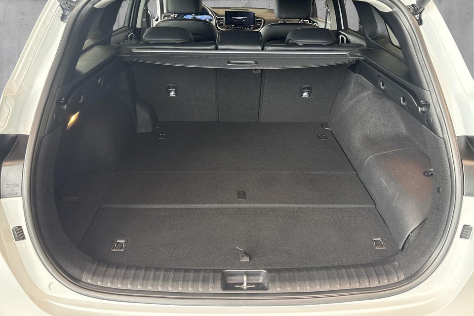 Kia Ceed 1,6 PHEV Upgrade SW DCT 5d